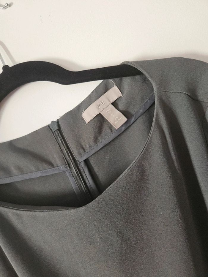 Robe verte *h&m / taille 36* - photo numéro 8