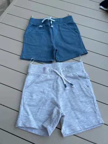 Lot 2 shorts en coton