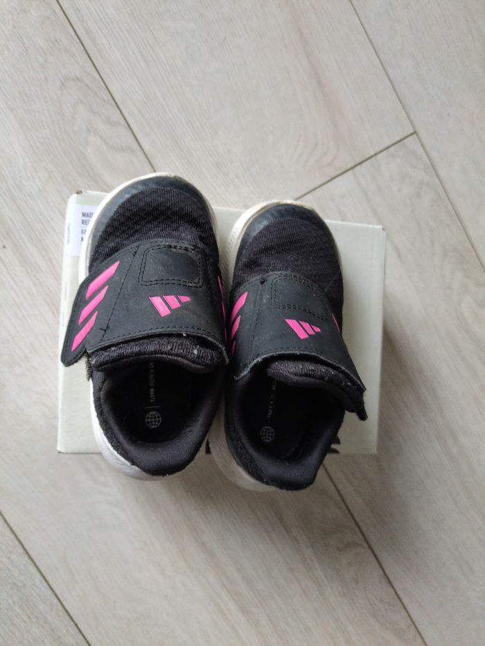 Baskets adidas 22 - photo numéro 4