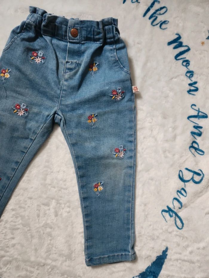 Jean In Extenso 80 cm bleu fleurs brodées 🌸 - photo numéro 4