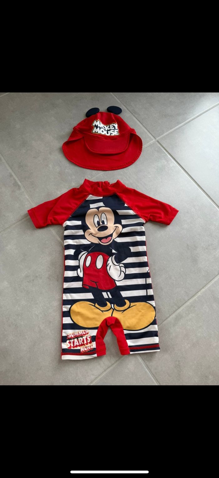 Combinaison de bain Mickey avec casquette - photo numéro 2