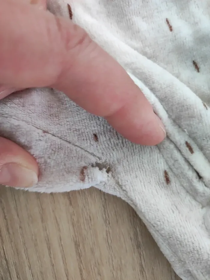 Combinaison H&M 2/4 mois - photo numéro 3