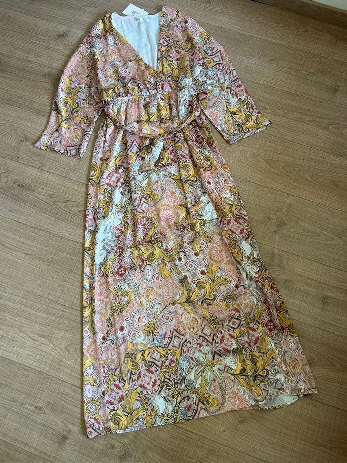Robe longue satinée neuve Laura Max taille M - photo numéro 7