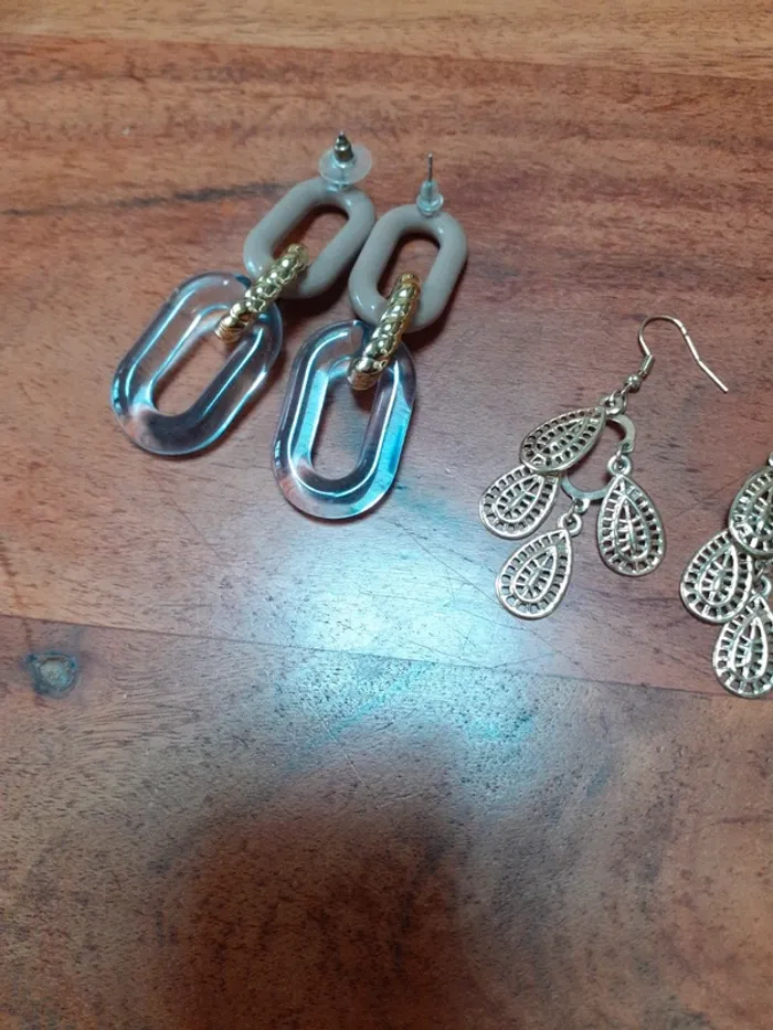 Lot boucles d'oreilles - photo numéro 2