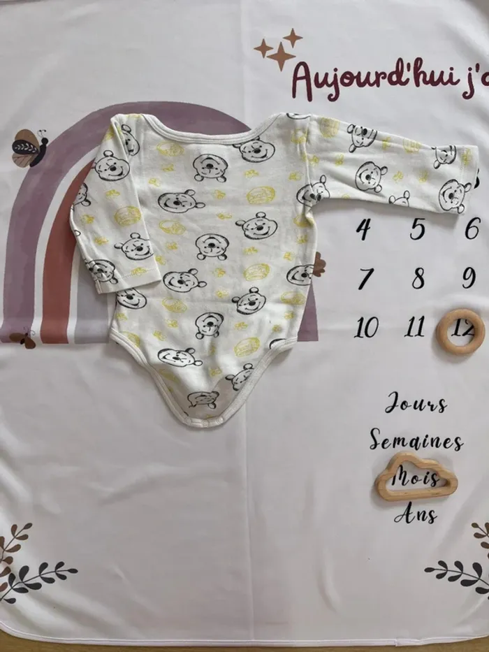 Body bébé Disney Baby – Taille 12 mois – Manches longues – Winnie l’Ourson - photo numéro 3