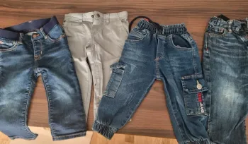 Lot 3 jeans bébé taille 18 24 mois