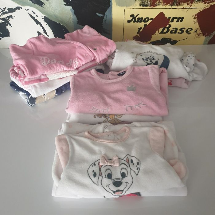 Lots de 10 pyjamas - photo numéro 2