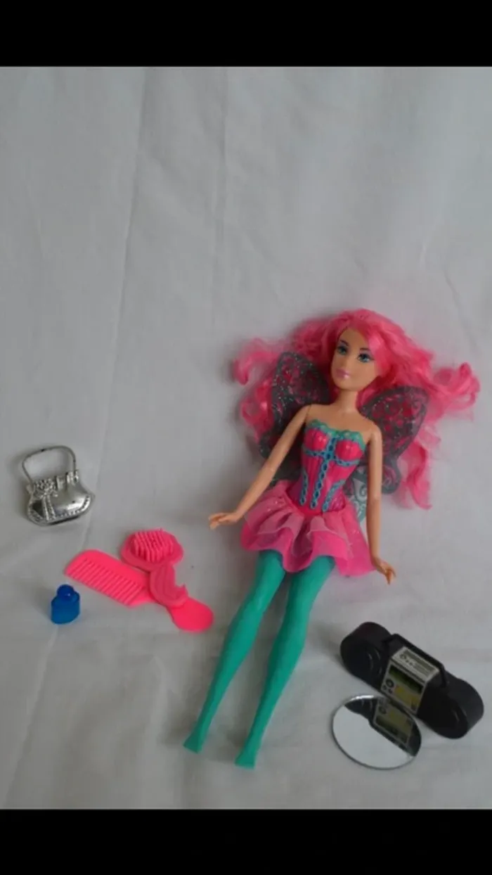 Barbie avec accessoires
