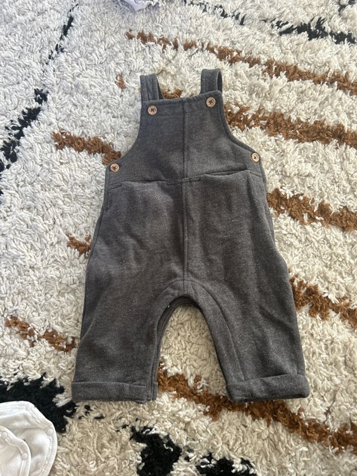 Salopette bébé grise