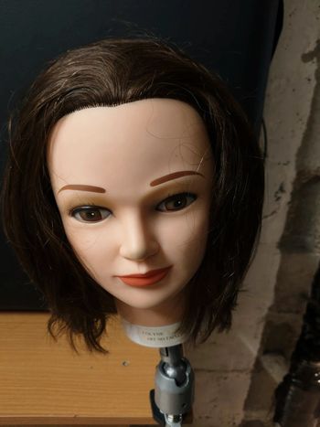 Tête Femme