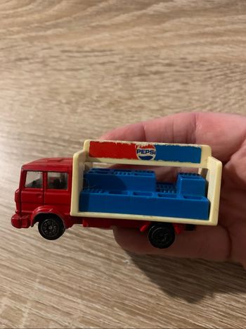 Camion Pepsi cola Corgi