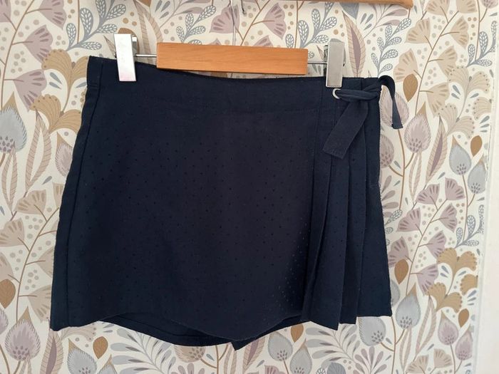 Jolie jupe short Okaïdi 12 ans en excellent état