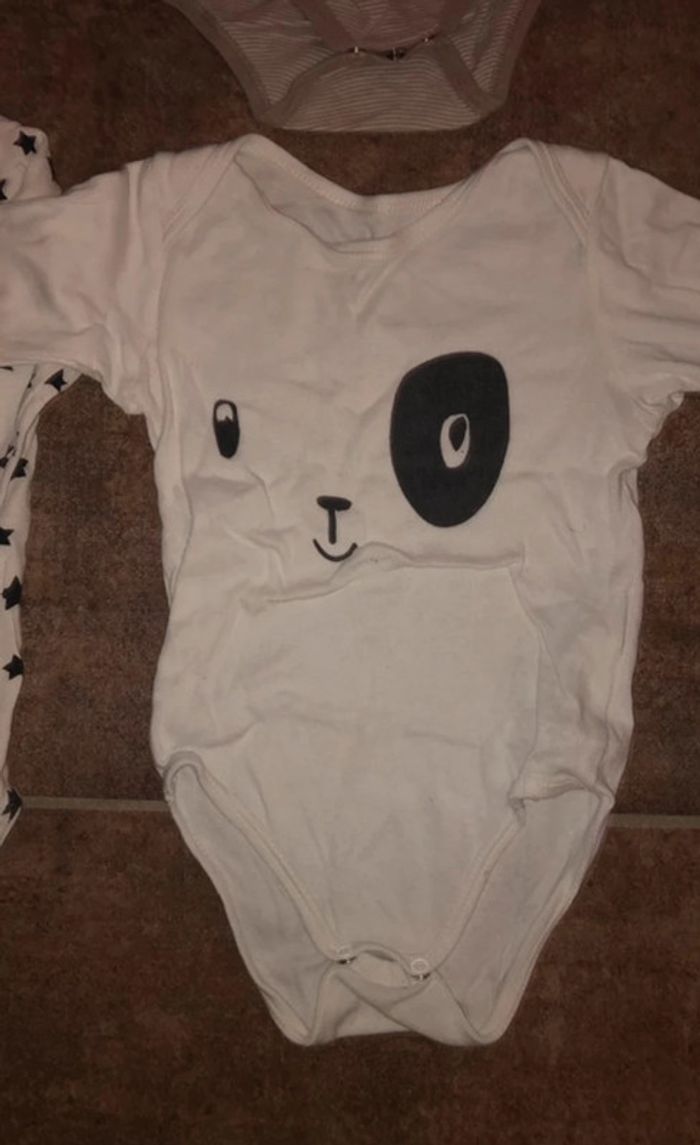 Lot de bodies manches longues 2ans (4 pièces) - photo numéro 2