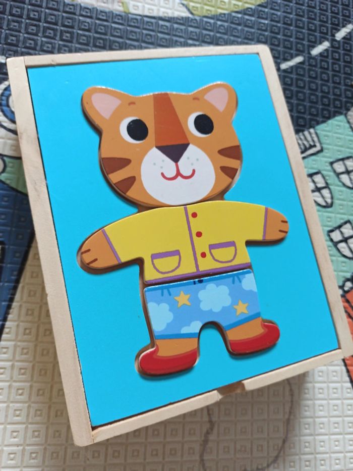 Jeu puzzle encastrable