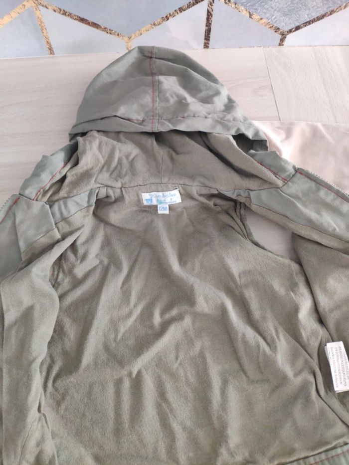 Deux vestes été garçon légères avec capuche 12 mois - photo numéro 5