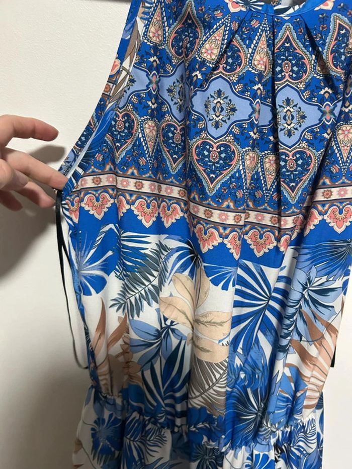 Jolie combinaison à fines bretelles / jambes larges • New Collection • Taille S/M - photo numéro 7