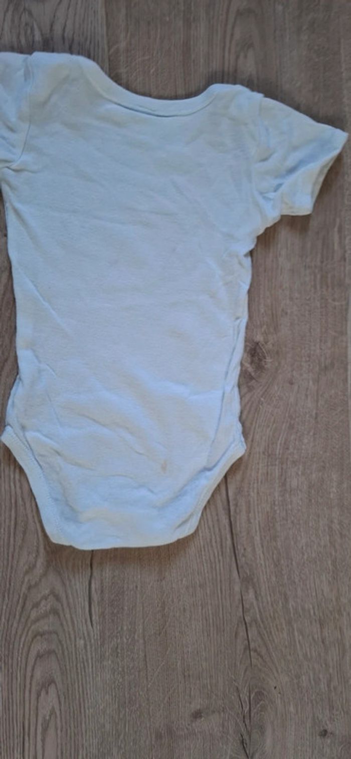 Lot 3 bodies 9mois - photo numéro 4