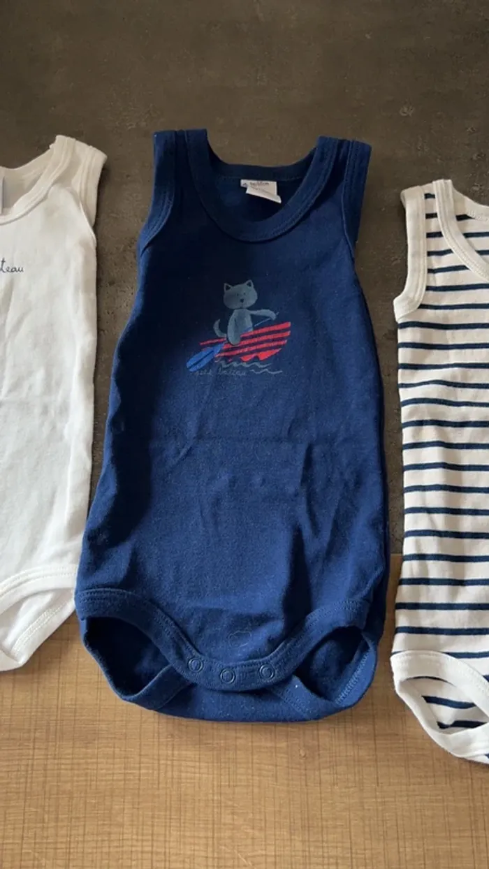Lot de 3 bodys - photo numéro 3