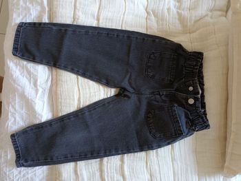 Jean noir délavé taille élastique coupe Mom Zara 2 - 3 ans