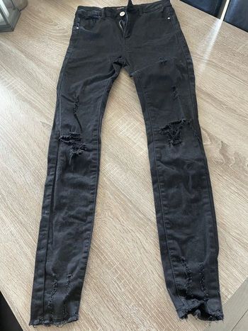 Pantalon noir troués taille XS