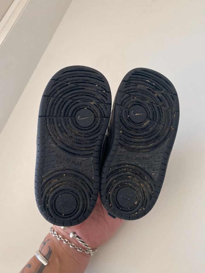 Nike 23,5 - photo numéro 3