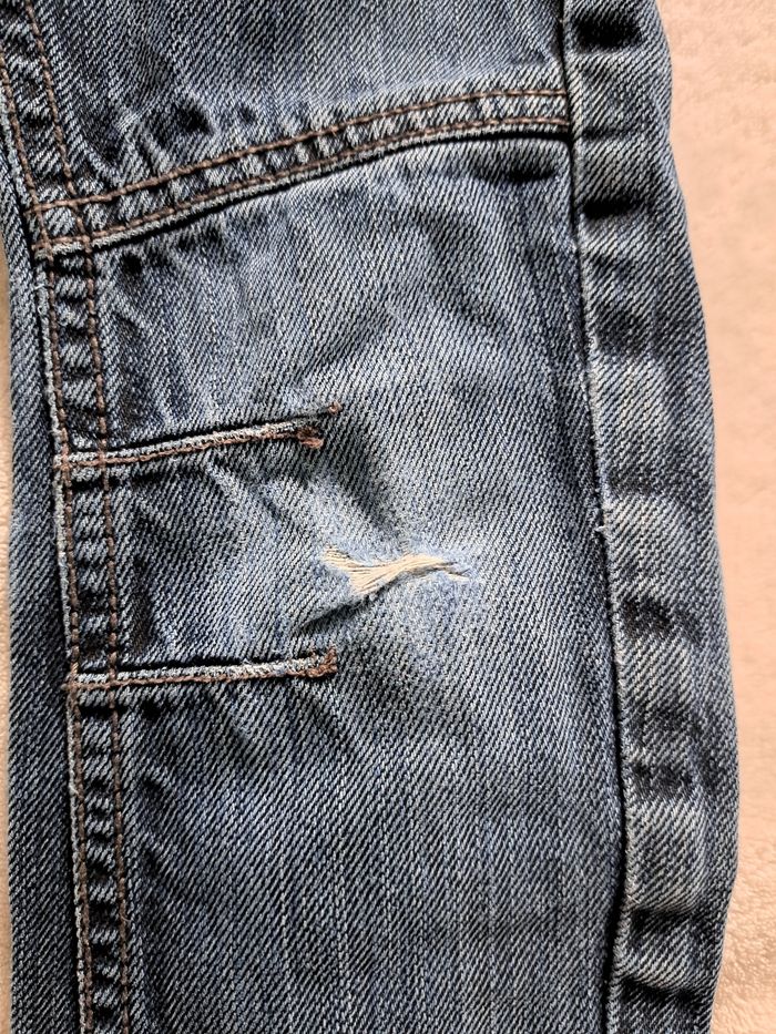 Jeans taille 4 ans - photo numéro 3