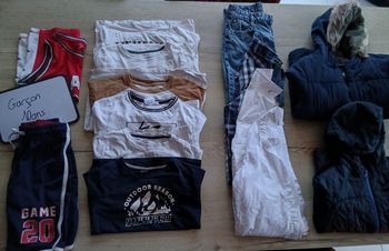 Lot vêtements garçon 10ans