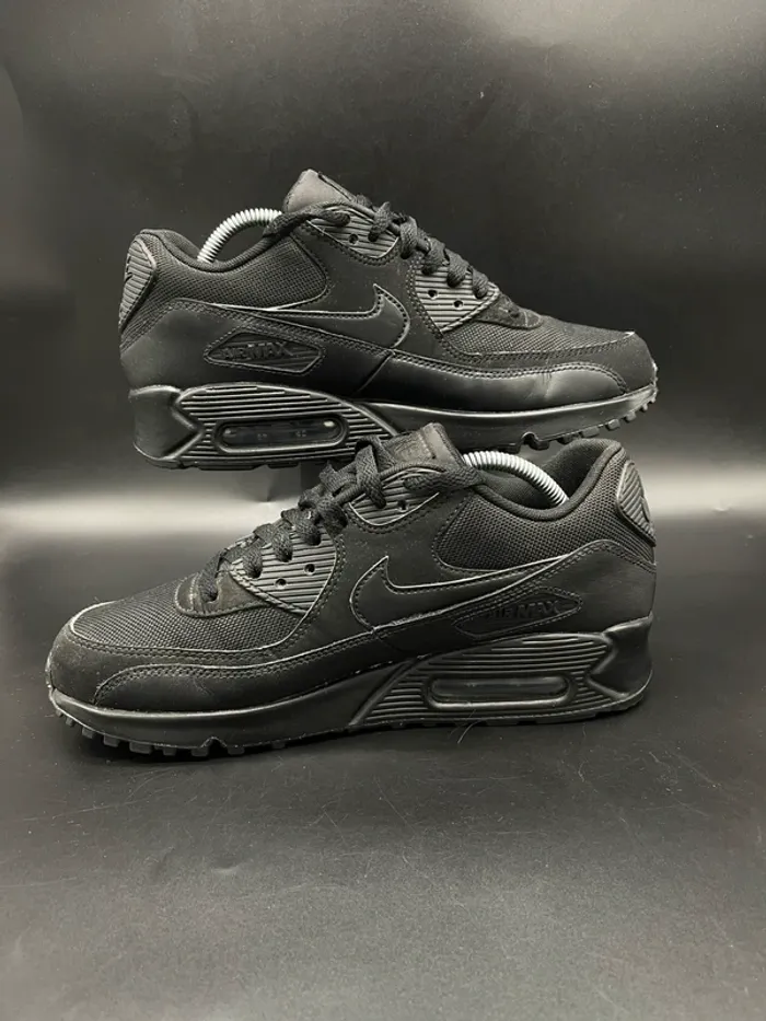 Nike Air Max 90 Triple Black - photo numéro 2