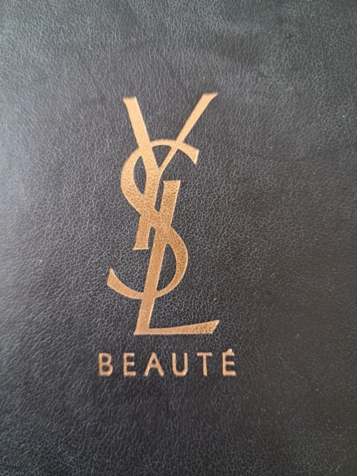 Notebook YSL - photo numéro 3