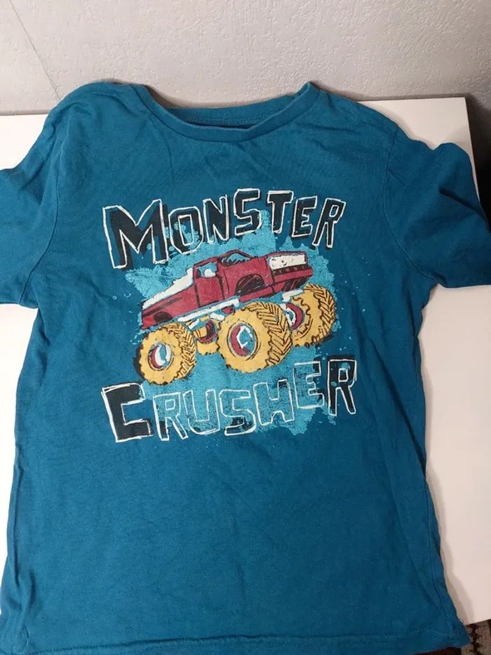Tee-shirt manche longue bleu "Kiabi"