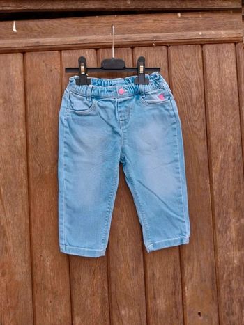 Pantalon en jean  18 mois  bébé fille