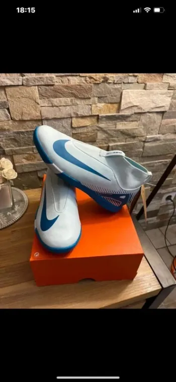 Crampons Nike mercurial air zoom
