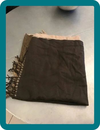 Grande et grosse écharpe chaude