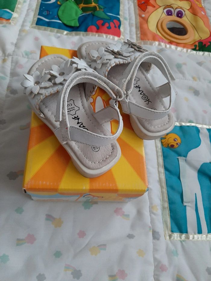 Chaussure sandales sloane - photo numéro 2