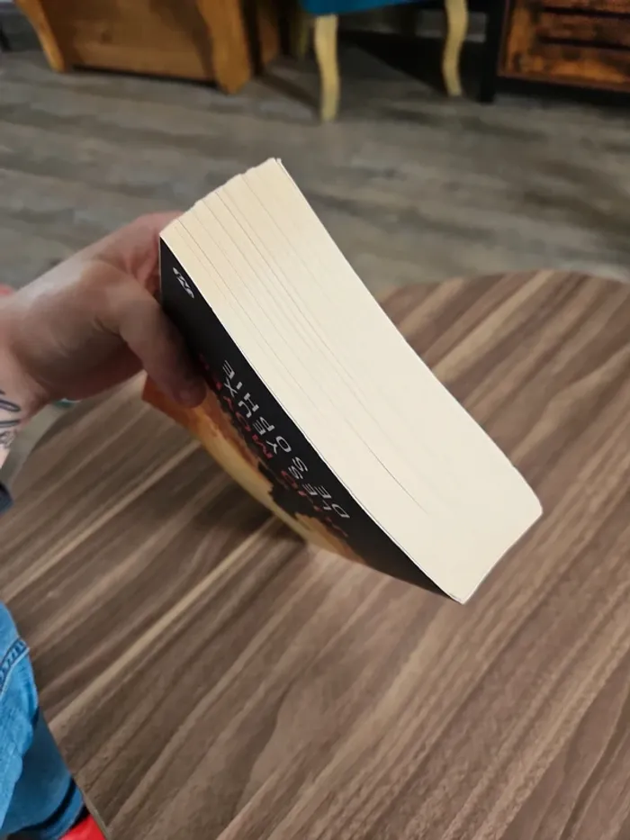 Livre Jojo Moyes - photo numéro 6