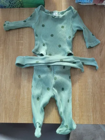 Ensemble Shein vert