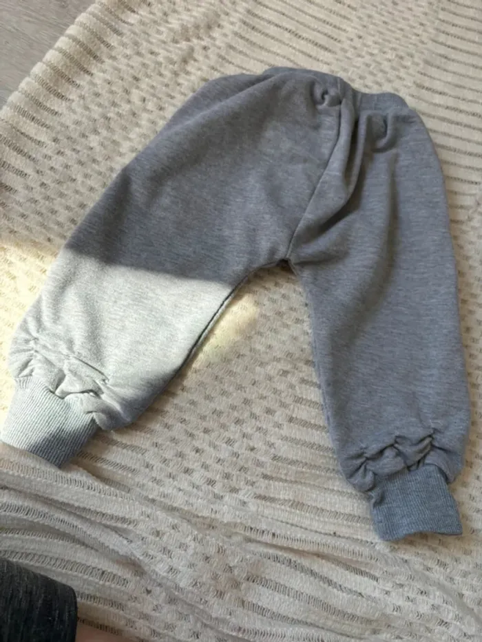 Pantalon de survêtement fille 23 mois - photo numéro 6