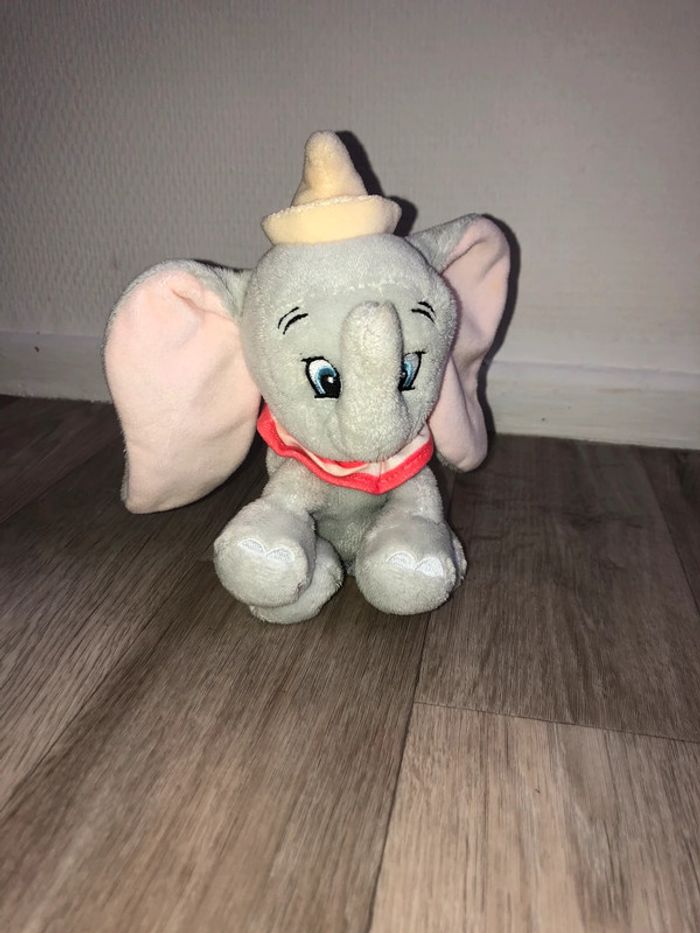 Peluche dumbo