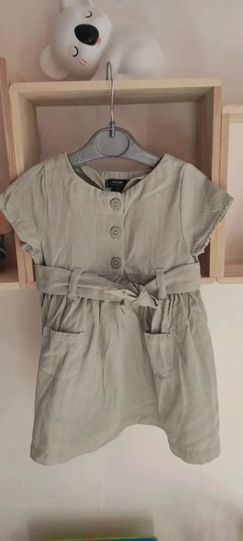 Robe vert d'eau Kiabi 6 mois comme neuve