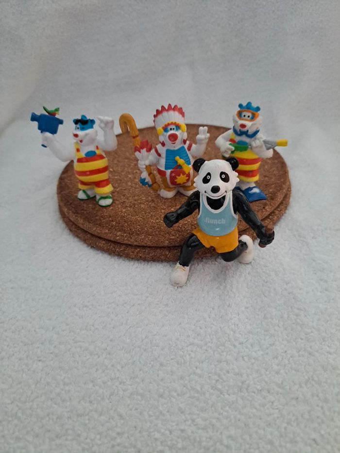 Lot figurines Flunch