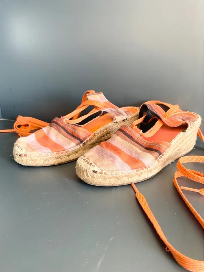 Espadrilles compénsées a lacets cheville. Taille 36 - photo numéro 2