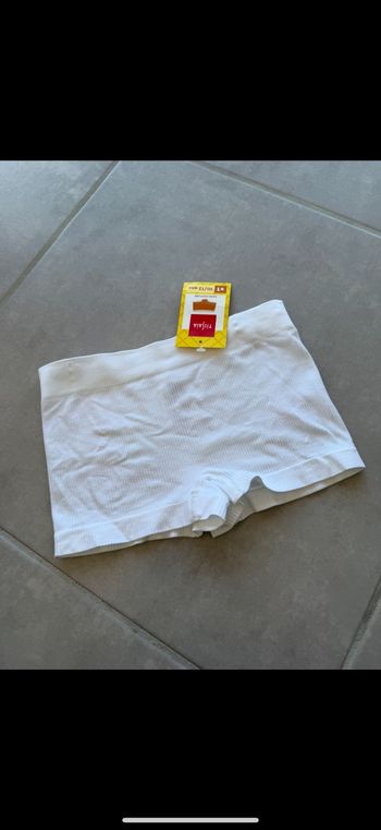 Shorty fille 10/12 ans