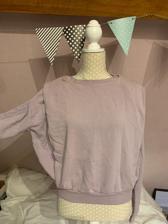 Pull avec épaulettes