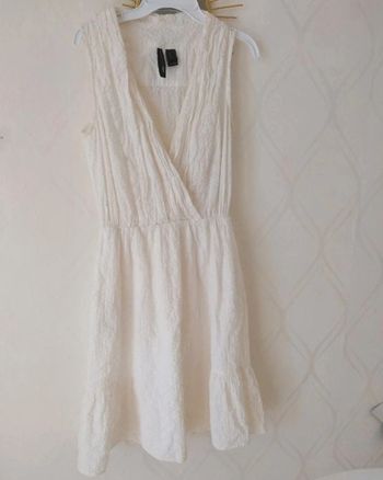Robe d'été brodé t.M Mango 🤍🌼