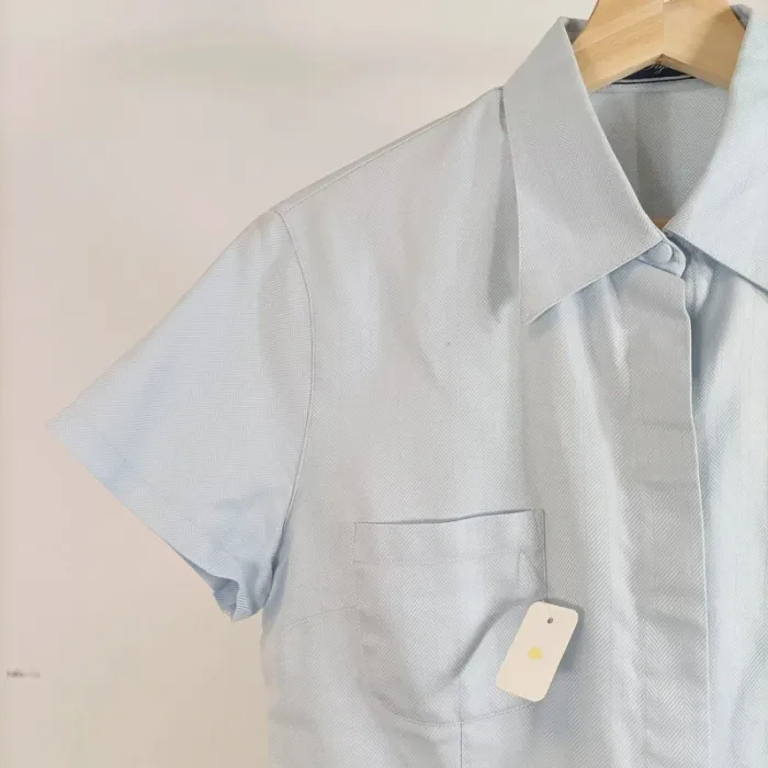 Chemise bleu clair manches courtes - Alain Figaret - Taille 40 Neuve A528 - photo numéro 3