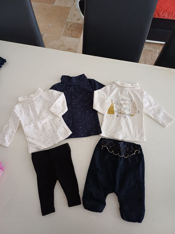 Ensemble de vêtements bébé fille taille 1 mois