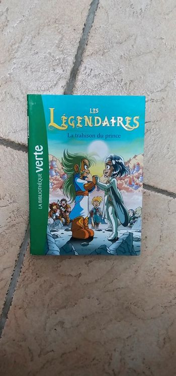 Livre les légendaires Tome 5
