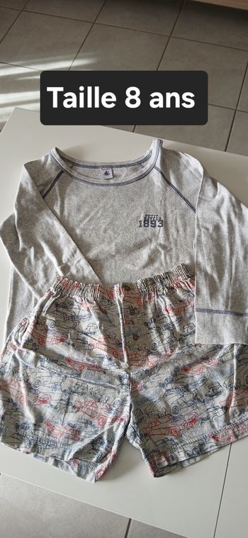 Pyjacourt garçon Taille 8 ans marque Petit Bateau 