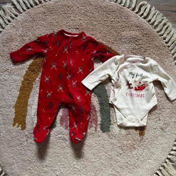 Pyjama de Noël + body ( 0-3 mois )
