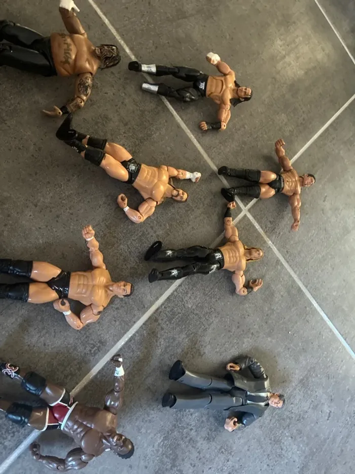 Lot de 8 figurines catch WWE jakks Pacific 2003 2004 et 2005 - photo numéro 10